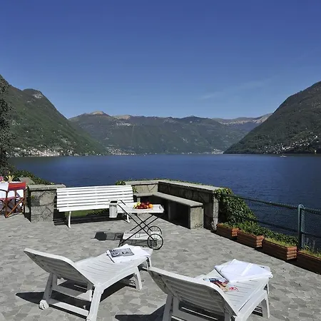 Villa Laglio * Laglio